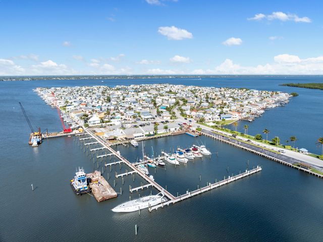 351 Nettles Boulevard, Jensen Beach, FL 34957