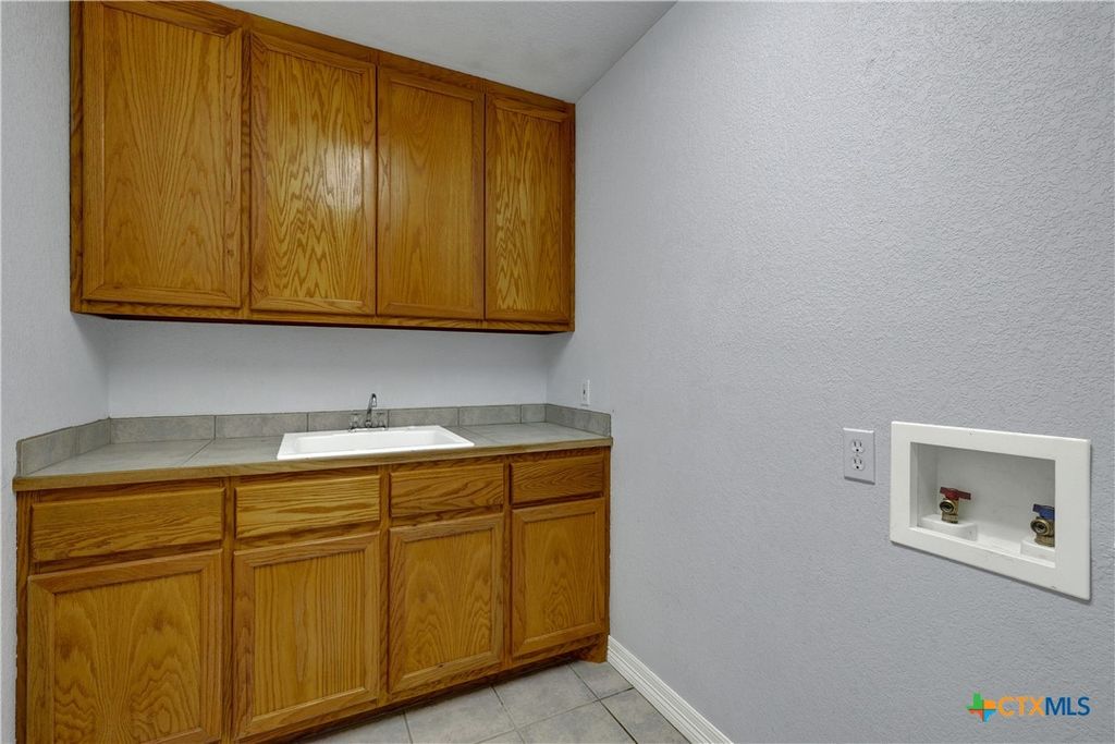 Image 24 of property listing at 243 Appalachian Trail, New Braunfels, TX 78132