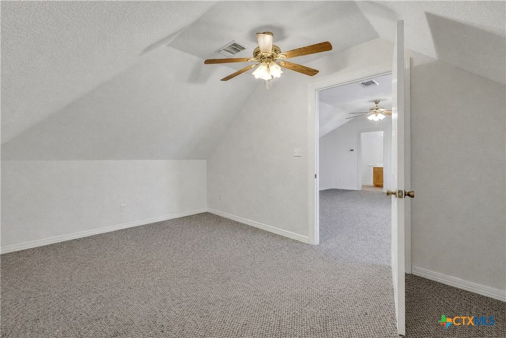 Image 38 of property listing at 243 Appalachian Trail, New Braunfels, TX 78132