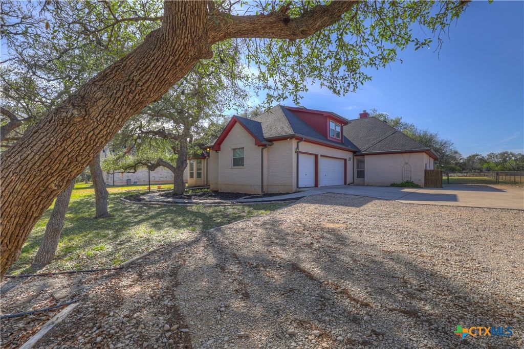 Image 47 of property listing at 243 Appalachian Trail, New Braunfels, TX 78132