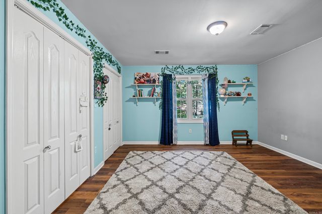 100 Deerwood Drive, Searcy, AR 72143