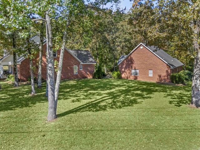 100 Deerwood Drive, Searcy, AR 72143