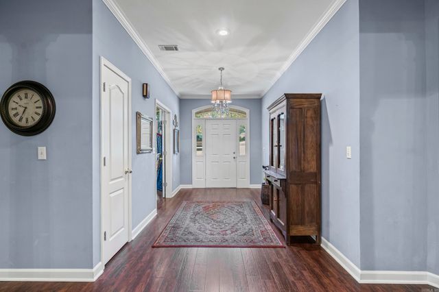 100 Deerwood Drive, Searcy, AR 72143