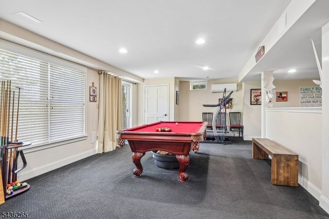 18 Steeple View Ct, West Amwell Twp., NJ 08530