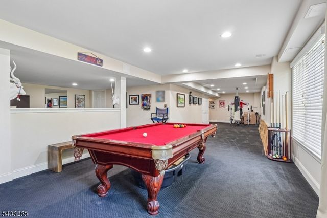 18 Steeple View Ct, West Amwell Twp., NJ 08530