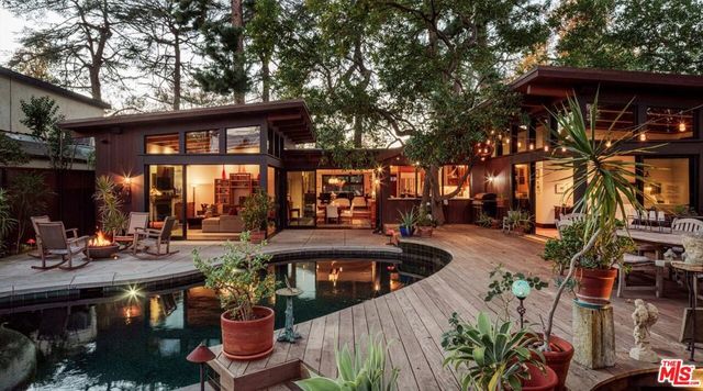 4244 Bluebell Avenue, Studio City, CA 91604