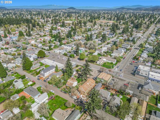 7462 Se 51ST Ave A, Portland, OR 97206