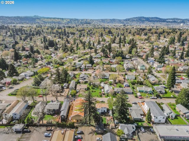 7462 Se 51ST Ave A, Portland, OR 97206