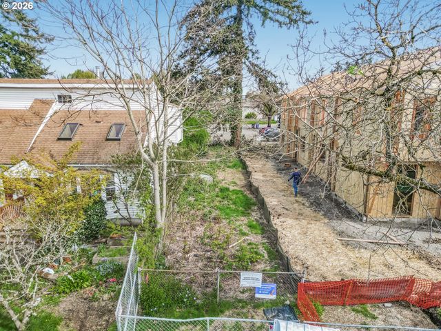 7462 Se 51ST Ave A, Portland, OR 97206