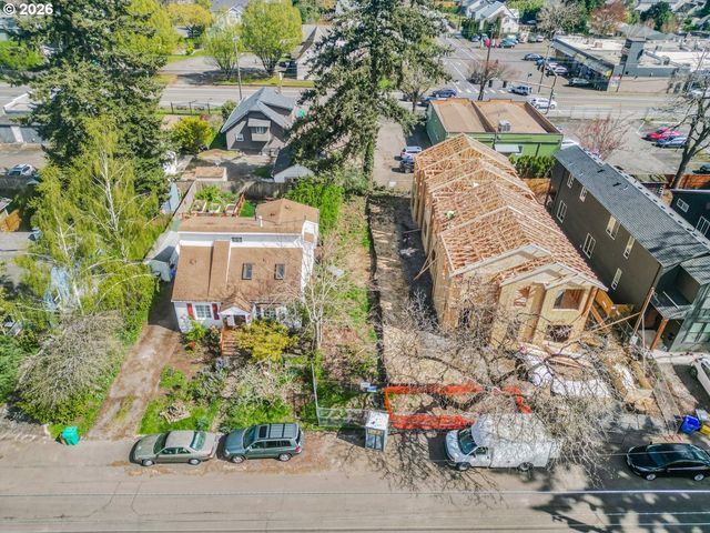 7462 Se 51ST Ave A, Portland, OR 97206