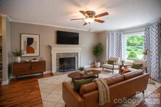 1002 Windsor Drive, Asheville, NC 28803