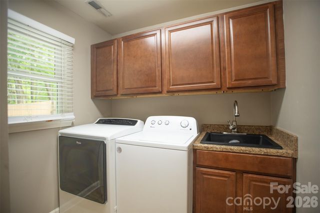 1002 Windsor Drive, Asheville, NC 28803