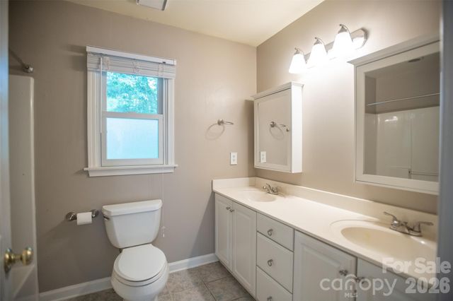 1002 Windsor Drive, Asheville, NC 28803