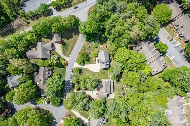 1002 Windsor Drive, Asheville, NC 28803