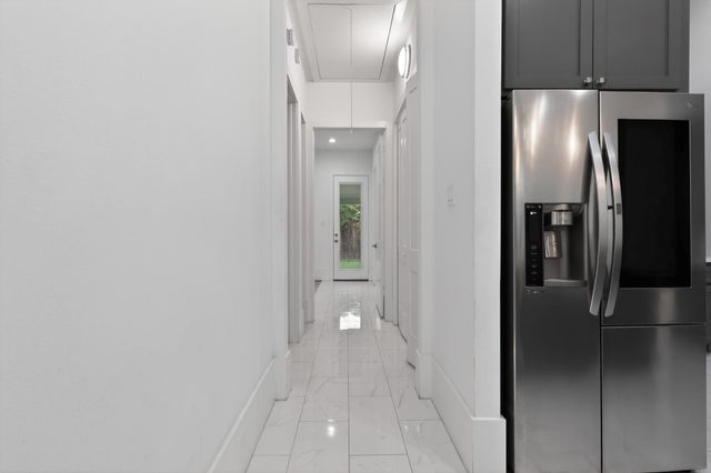 3267 Simmons Street, Houston, TX 77004
