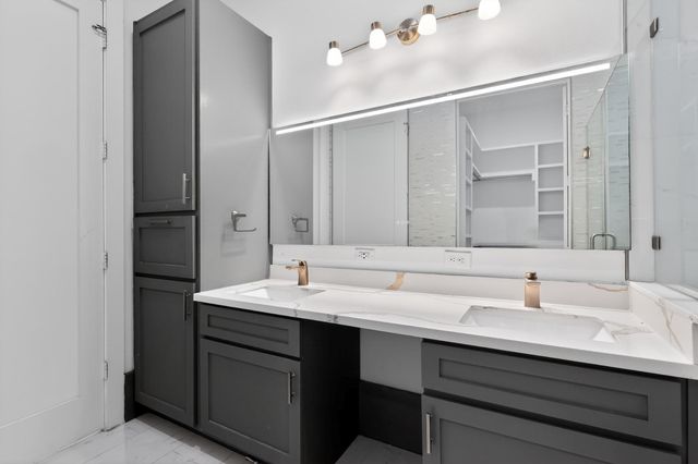 3267 Simmons Street, Houston, TX 77004