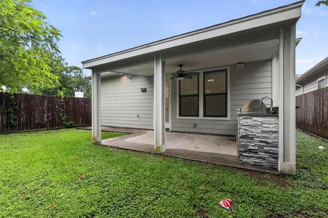 3267 Simmons Street, Houston, TX 77004