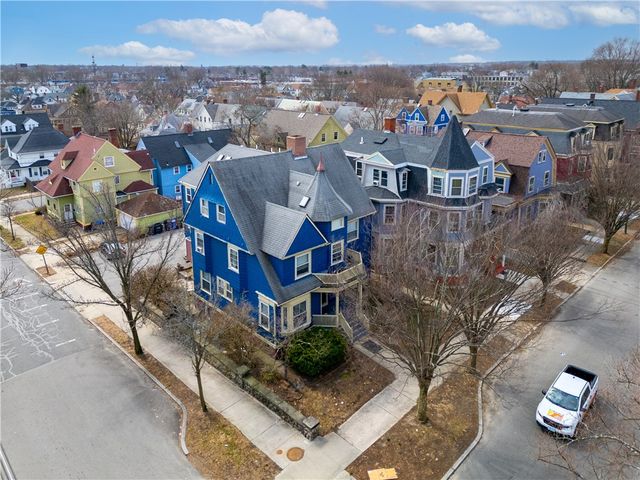 182 Adelaide Avenue 7, Providence, RI 02907