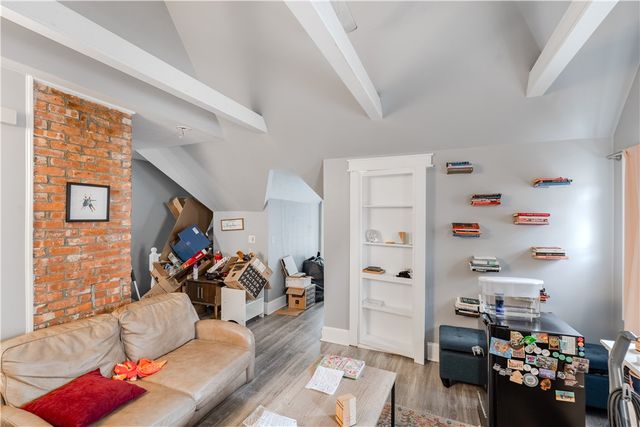 182 Adelaide Avenue 7, Providence, RI 02907