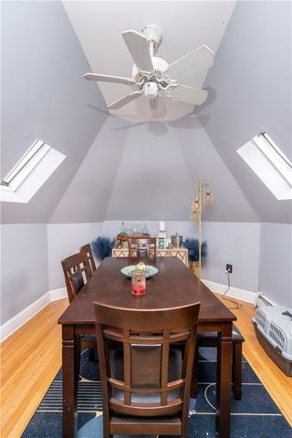 182 Adelaide Avenue 7, Providence, RI 02907