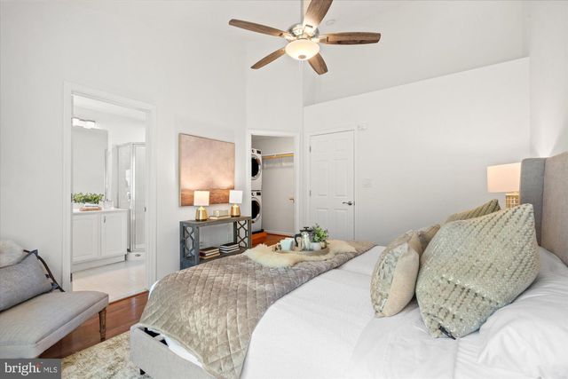 3825 ELBERT AVE, Alexandria, VA 22305