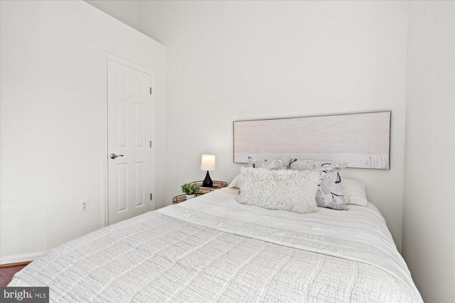 3825 ELBERT AVE, Alexandria, VA 22305