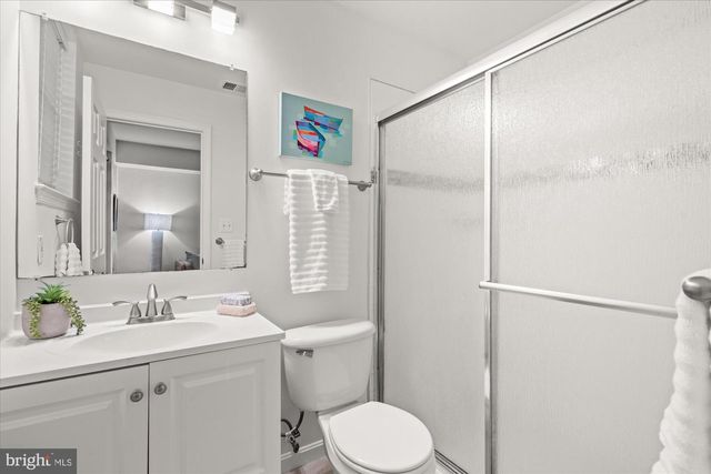 3825 ELBERT AVE, Alexandria, VA 22305