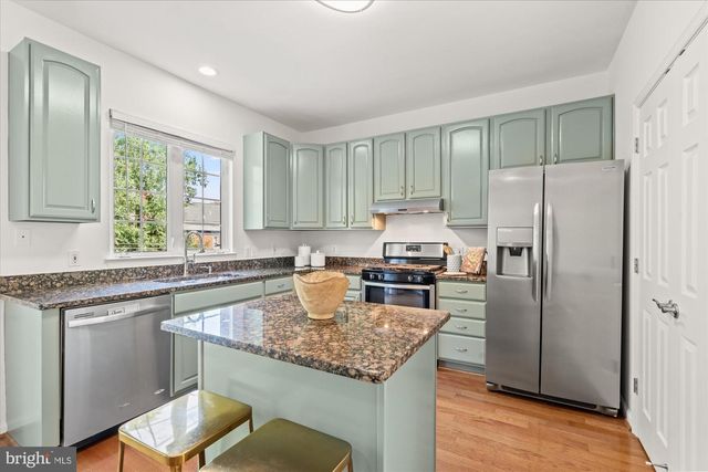 3825 ELBERT AVE, Alexandria, VA 22305