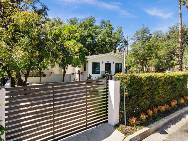 2427 N Verdugo, Glendale, CA 91208