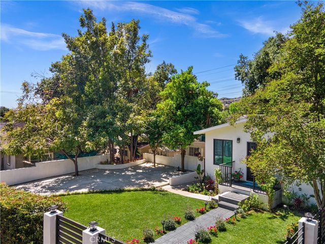 2427 N Verdugo, Glendale, CA 91208