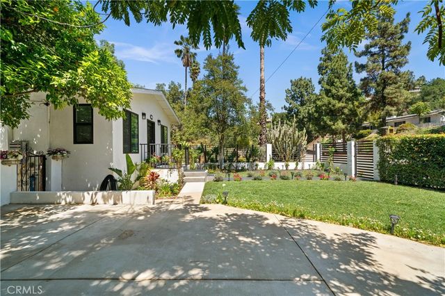 2427 N Verdugo, Glendale, CA 91208