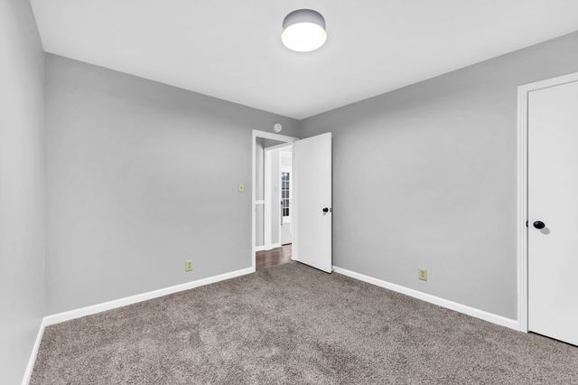 404 Warren Cir, Clarksville, TN 37040