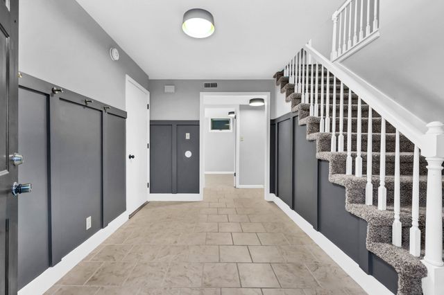 404 Warren Cir, Clarksville, TN 37040