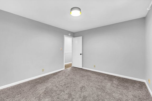 404 Warren Cir, Clarksville, TN 37040