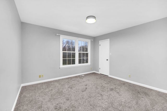 404 Warren Cir, Clarksville, TN 37040