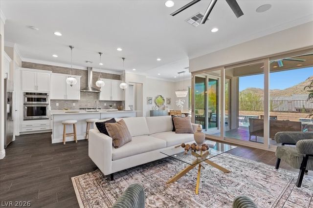 10950 Red Yucca Drive, Las Vegas, NV 89138