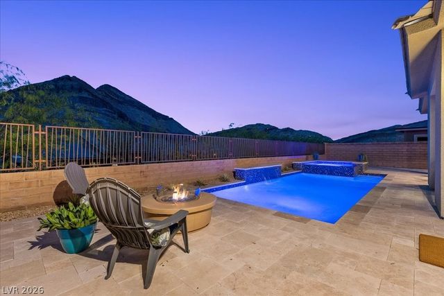 10950 Red Yucca Drive, Las Vegas, NV 89138