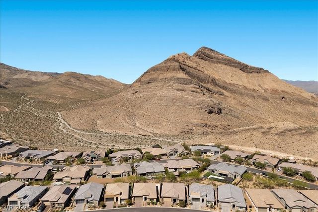 10950 Red Yucca Drive, Las Vegas, NV 89138