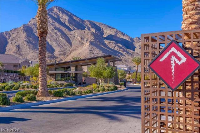 10950 Red Yucca Drive, Las Vegas, NV 89138
