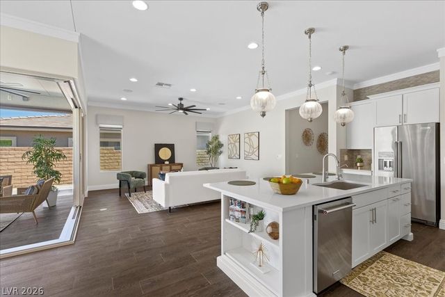 10950 Red Yucca Drive, Las Vegas, NV 89138