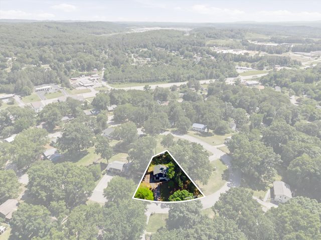 6021 Porter Drive, Harrison, TN 37341