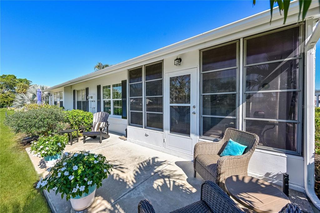 Image 30 of property listing at 9426 ANDOVER CIRCLE, Bradenton, FL 34210