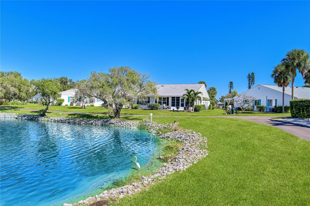 Image 33 of property listing at 9426 ANDOVER CIRCLE, Bradenton, FL 34210