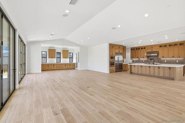 425 Bell Ranch Rd, Solana Beach, CA 92075