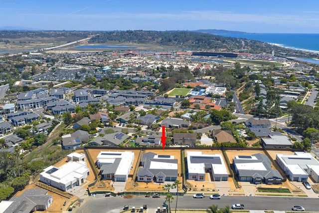 425 Bell Ranch Rd, Solana Beach, CA 92075