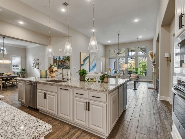 122 Ballantyne Drive, Montgomery, TX 77316