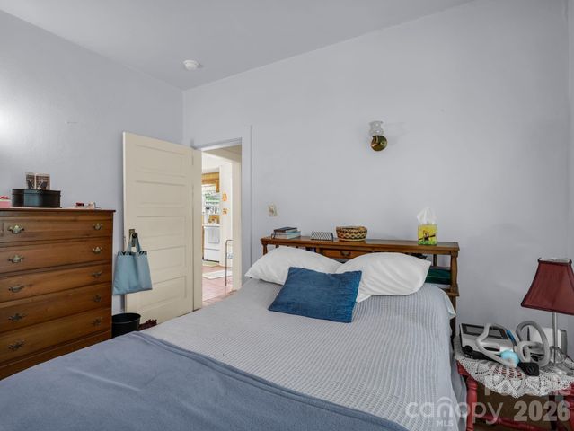 813 Montreat Road, Black Mountain, NC 28711