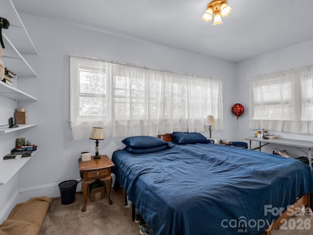 813 Montreat Road, Black Mountain, NC 28711