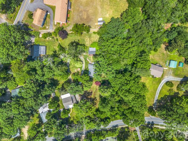 813 Montreat Road, Black Mountain, NC 28711