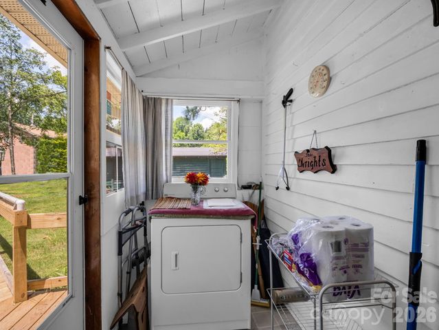 813 Montreat Road, Black Mountain, NC 28711